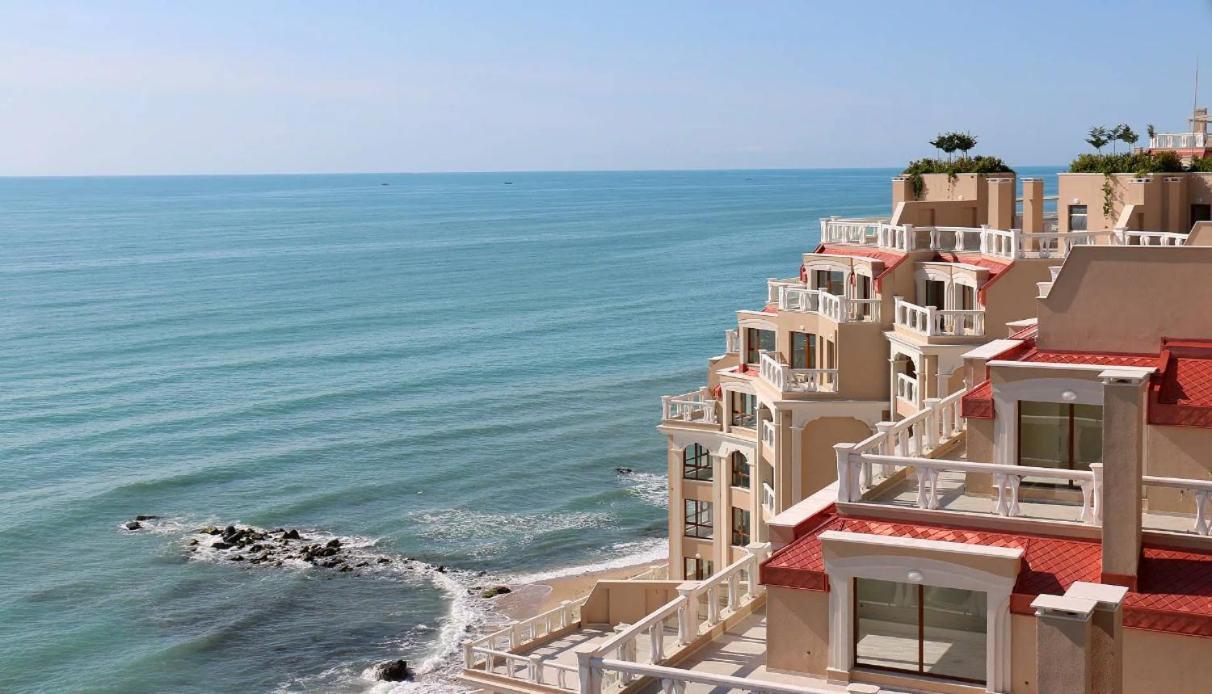 1Bd Ap In La Mer Complex Private Beach And Pool Golden Sands Exterior photo